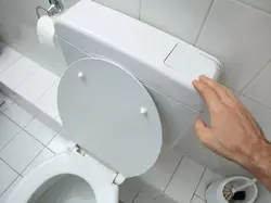 Flecken Defekte in der Toilettenschüssel